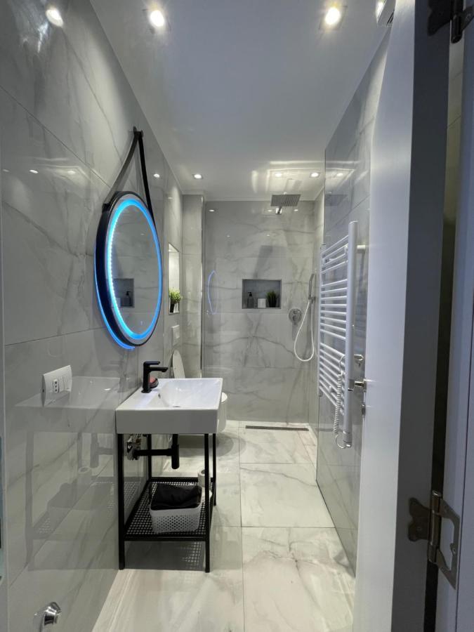 Lovely New Apartment Near Tirana'S Artificial Lake Екстериор снимка