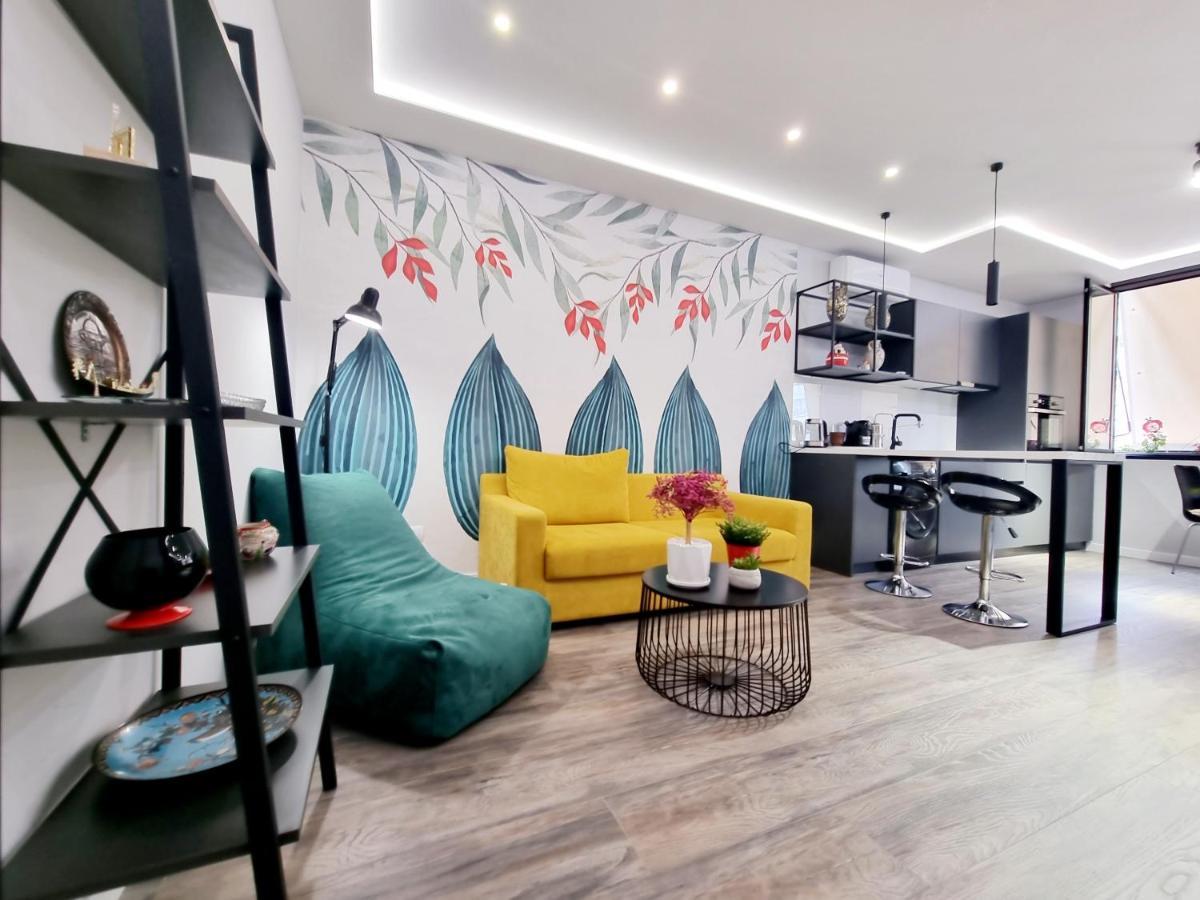 Lovely New Apartment Near Tirana'S Artificial Lake Екстериор снимка