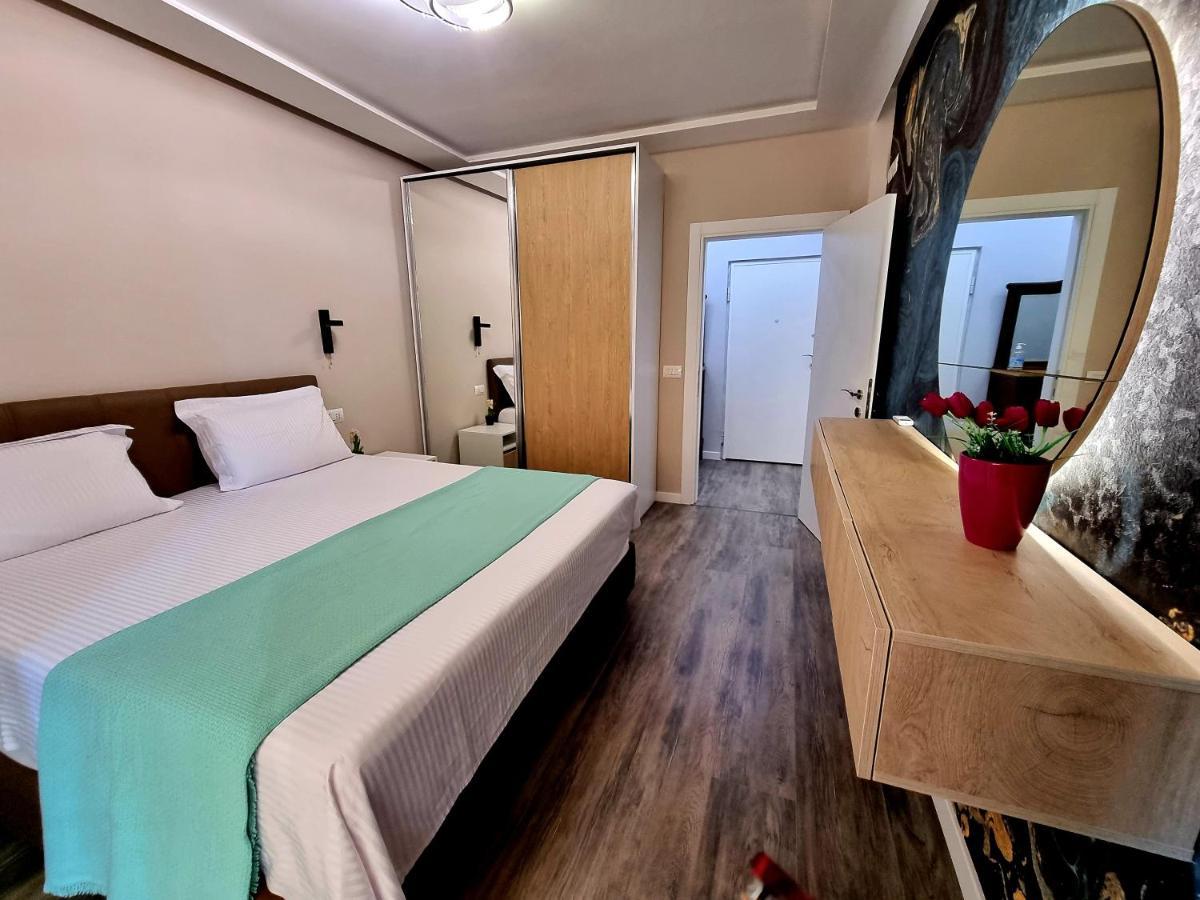 Lovely New Apartment Near Tirana'S Artificial Lake Екстериор снимка